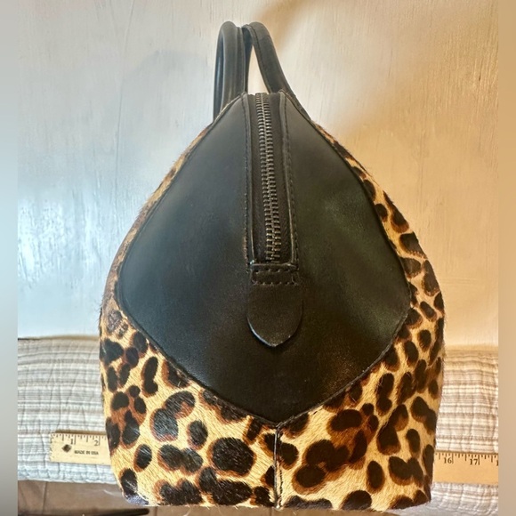 Charles Jourdan Leopard Print Haircalf Satchel Bag – Genuine Leather - Picture 8 of 16